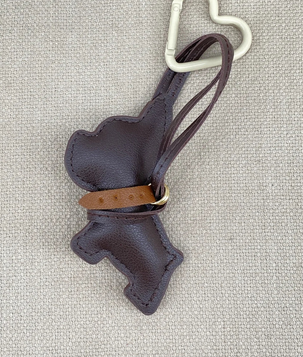 Accessoire de sac bouledogue marron
