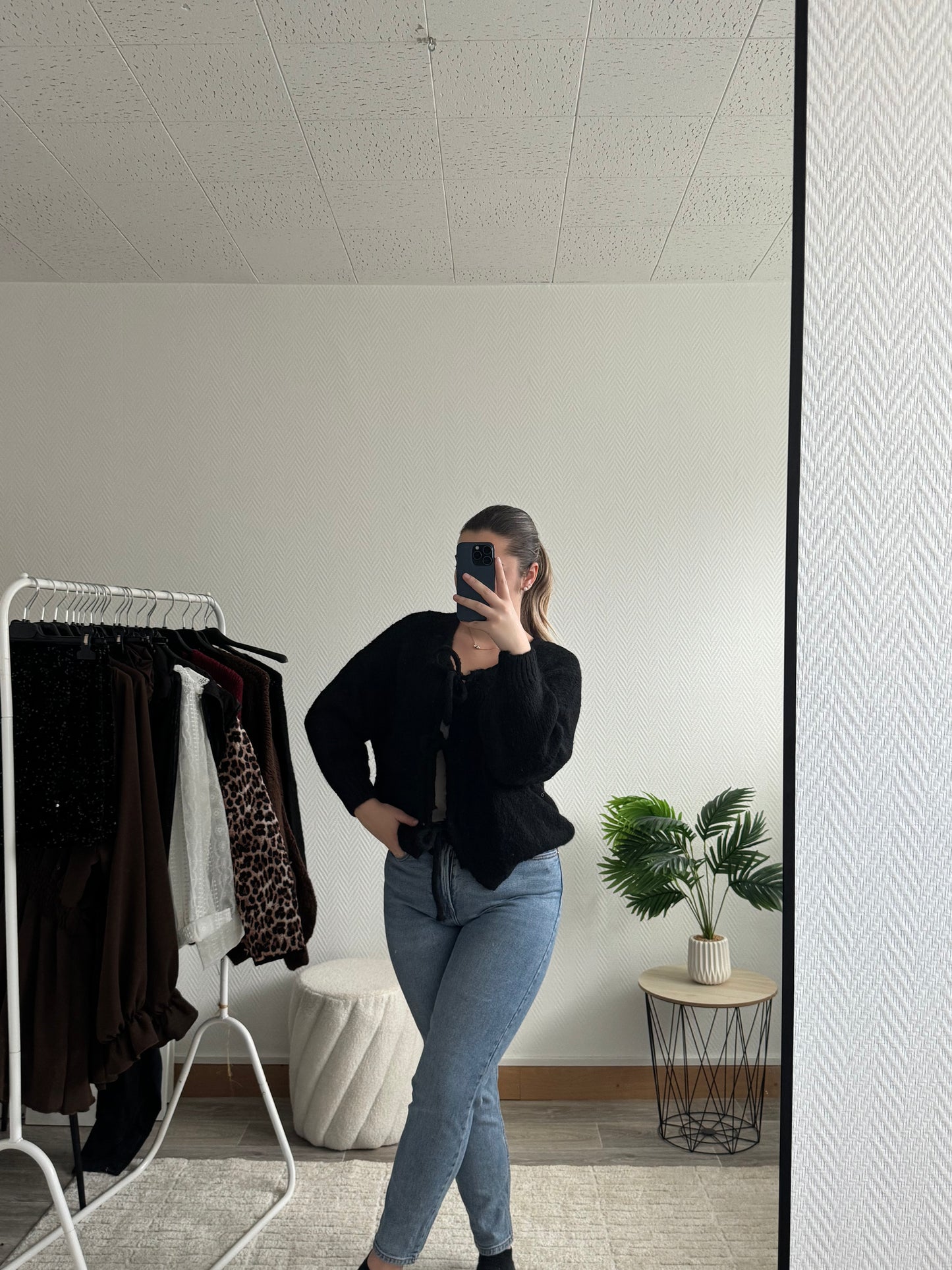 Gilet à noeuds noir